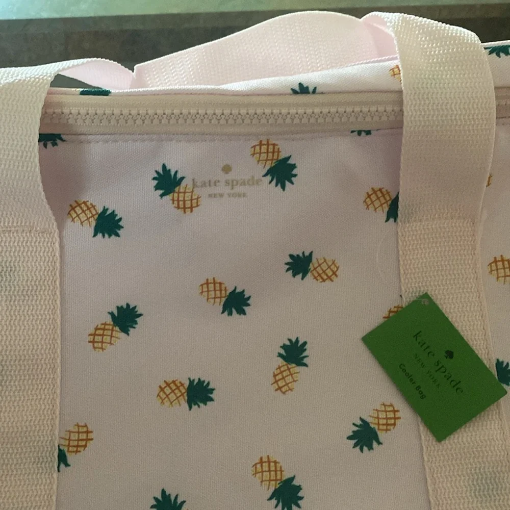 Kate Spade Light Pink and Pineapple Cooler Bag NWT